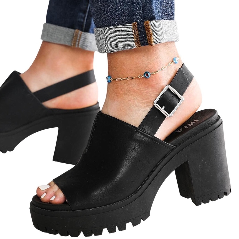 MIA Ida Black Platform Lug Sole Chunky Block Heel Slingback Sandals Size 7.5M